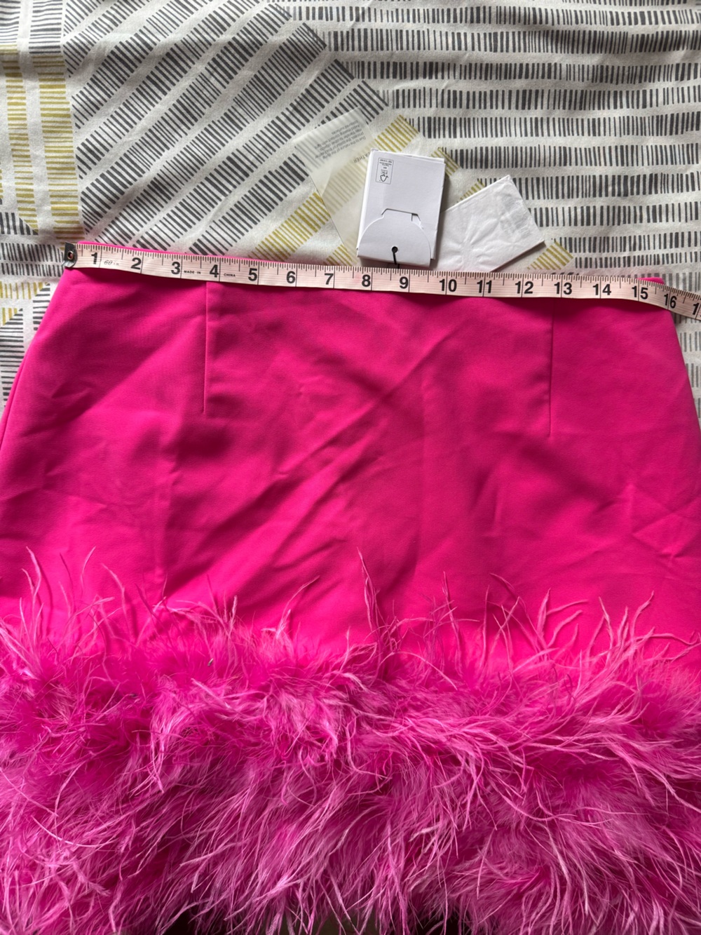 Nadine Merabi Mia Pink Feather Skirt, BNWT. Size L. - Picture 10 of 12